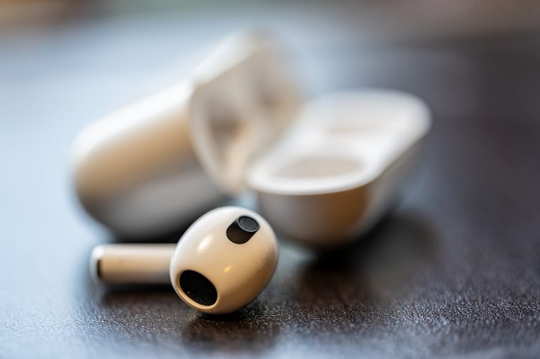 private hearing aids - Apple AirPod